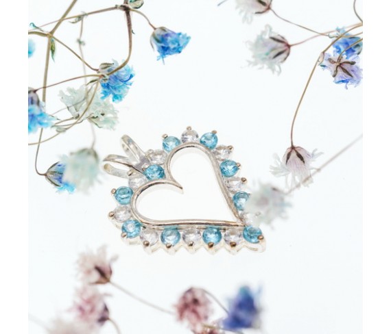 Как правильно подобрать кулон