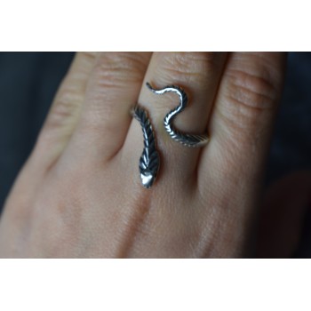 Sky Jewelry Серебряное кольцо *Змея