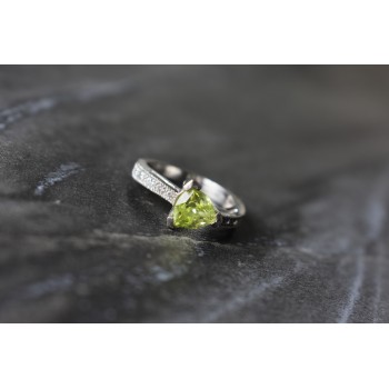 Sky Jewelry Серебряное кольцо с камнем Тсаворит (Цаворит) и фианитами