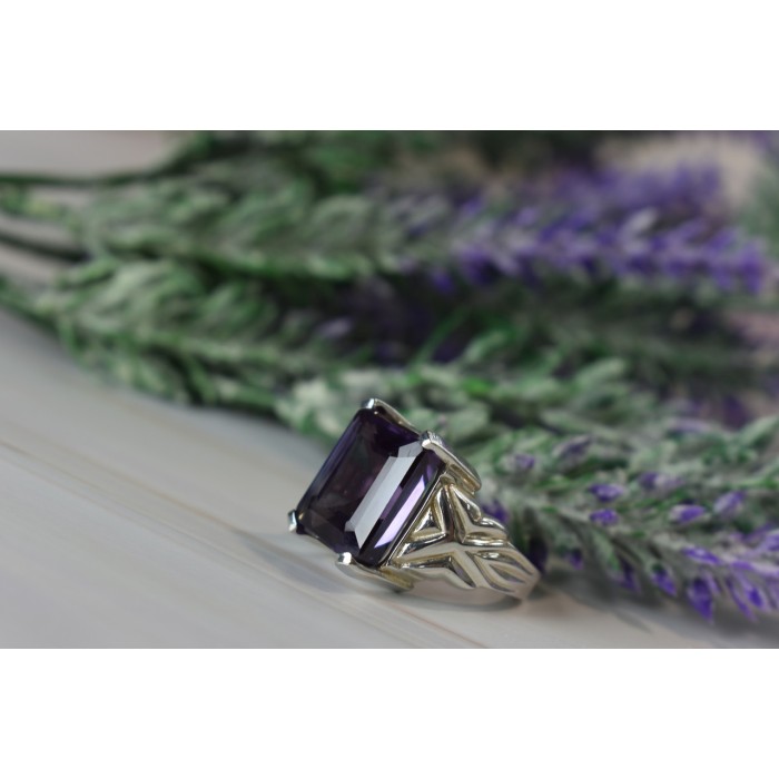 Sky Jewelry Серебряное кольцо с камнем Александрит