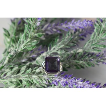 Sky Jewelry Серебряное кольцо с камнем Александрит