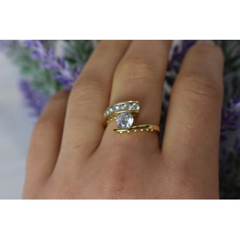 Sky Jewelry Серебряное кольцо в позолоте с камнями Гошенит (берилл)