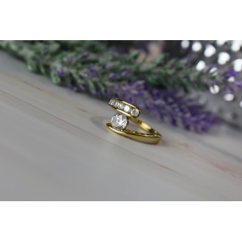 Sky Jewelry Серебряное кольцо в позолоте с камнями Гошенит (берилл)