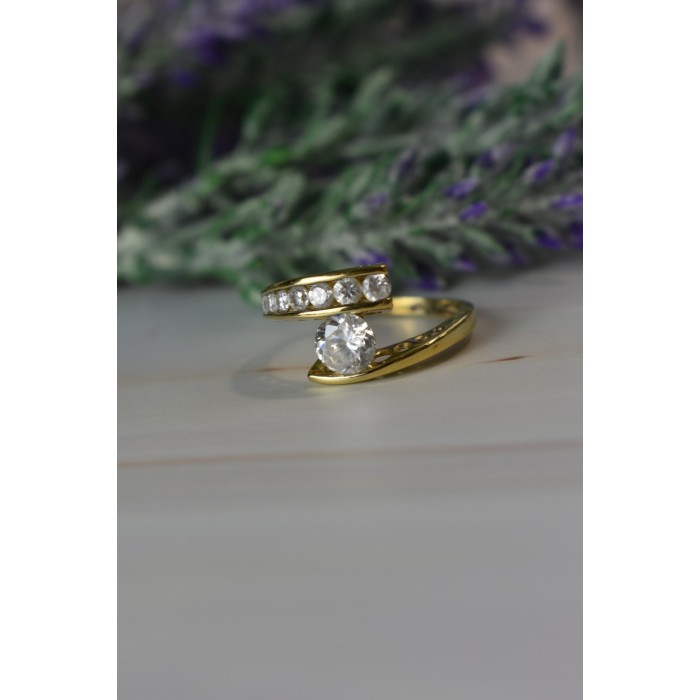 Sky Jewelry Серебряное кольцо в позолоте с камнями Гошенит (берилл)