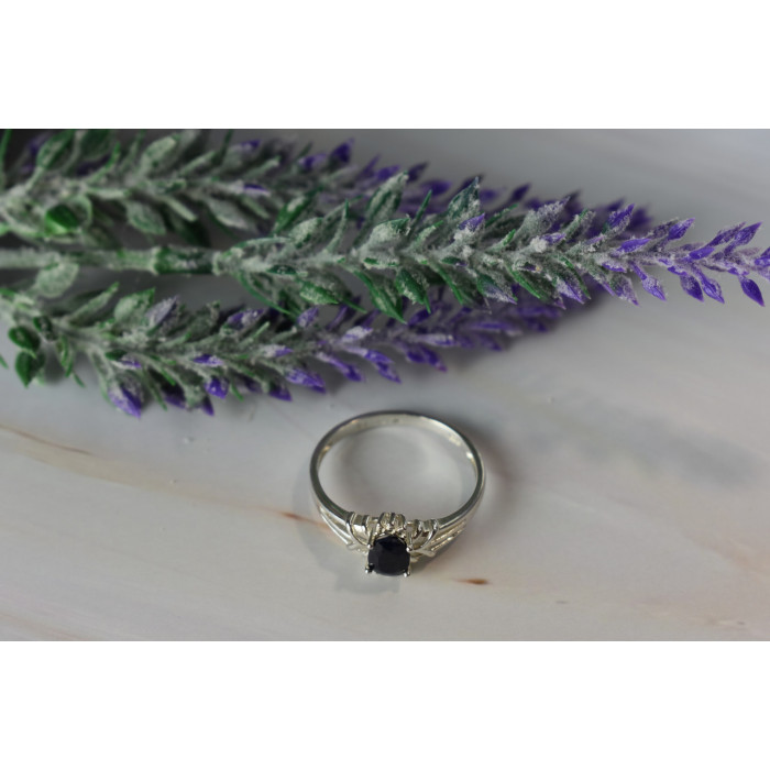 Sky Jewelry Серебряное кольцо 925 пробы с камнем Шпинель