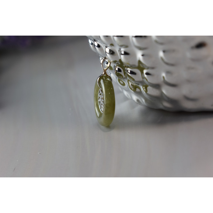 Sky Jewelry Серебряный кулон с камнем Жадеит