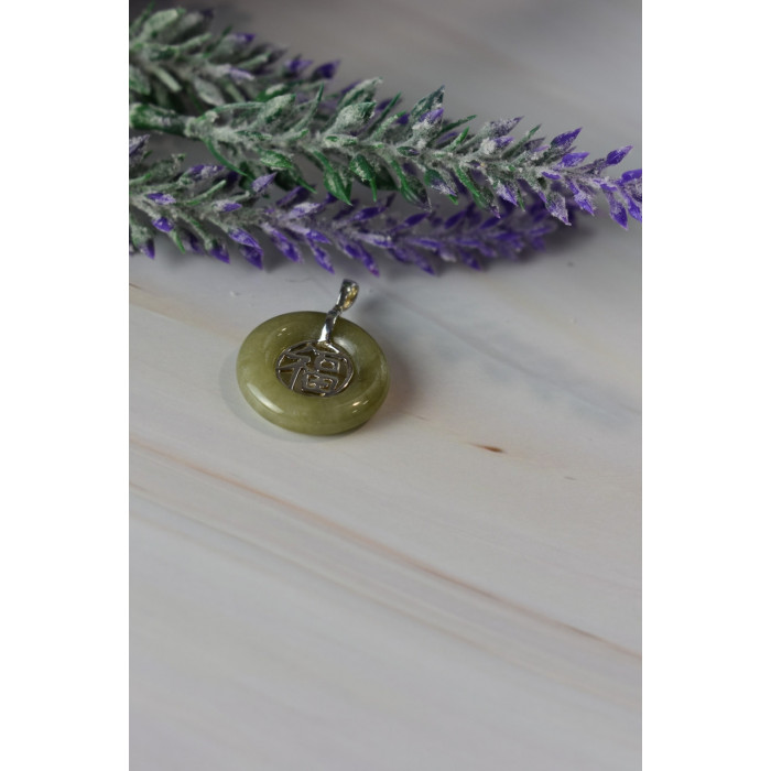 Sky Jewelry Серебряный кулон с камнем Жадеит