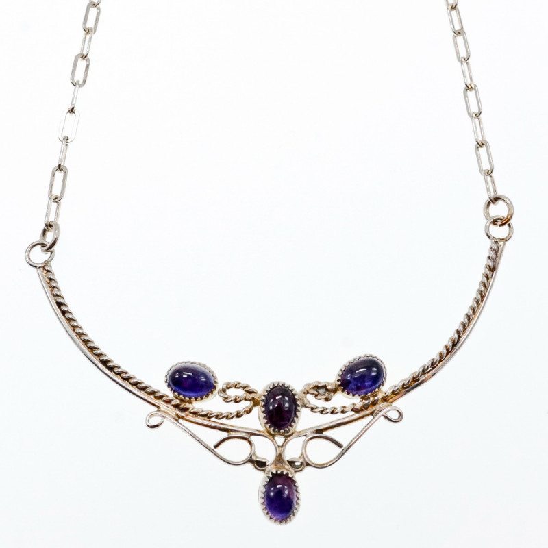 Sky Jewelry Серебряное ожерелье с Иолитом