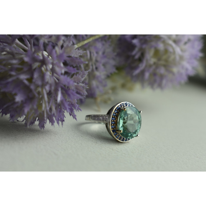 Sky Jewelry Серебряное кольцо 925 пробы с камнем Шпинель и синими фианитами