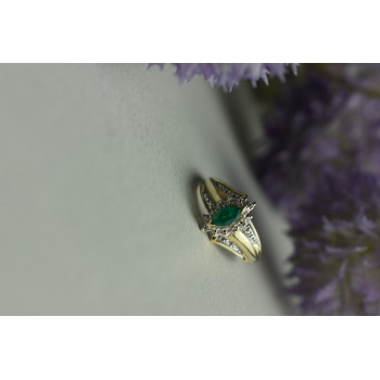 Sky Jewelry Золотое кольцо 10К (417 проба) с камнем Демантоид и маленькими бриллиантами