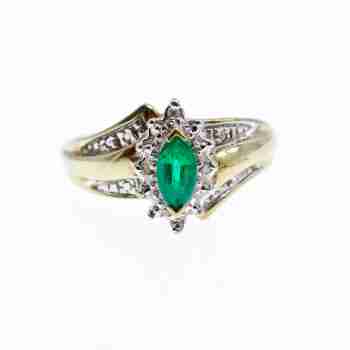 Sky Jewelry Золотое кольцо 10К (417 проба) с камнем Демантоид и маленькими бриллиантами