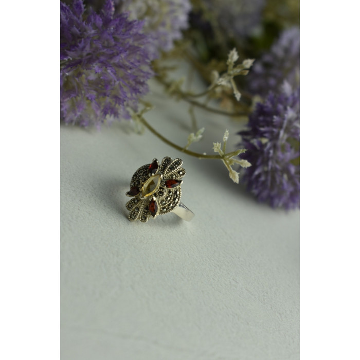 Sky Jewelry Серебряное кольцо с Альмандином, Гелиодором и камнями Морион
