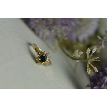 Sky Jewelry Золотое кольцо 14К (585 проба) с темно-синей Шпинелью и бриллиантами