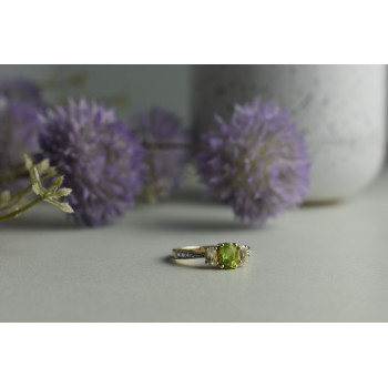 Sky Jewelry Серебряное кольцо 925 проба с Перидотом и Бесцветным Кварцем