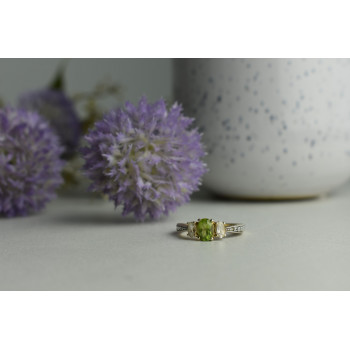 Sky Jewelry Серебряное кольцо 925 проба с Перидотом и Бесцветным Кварцем