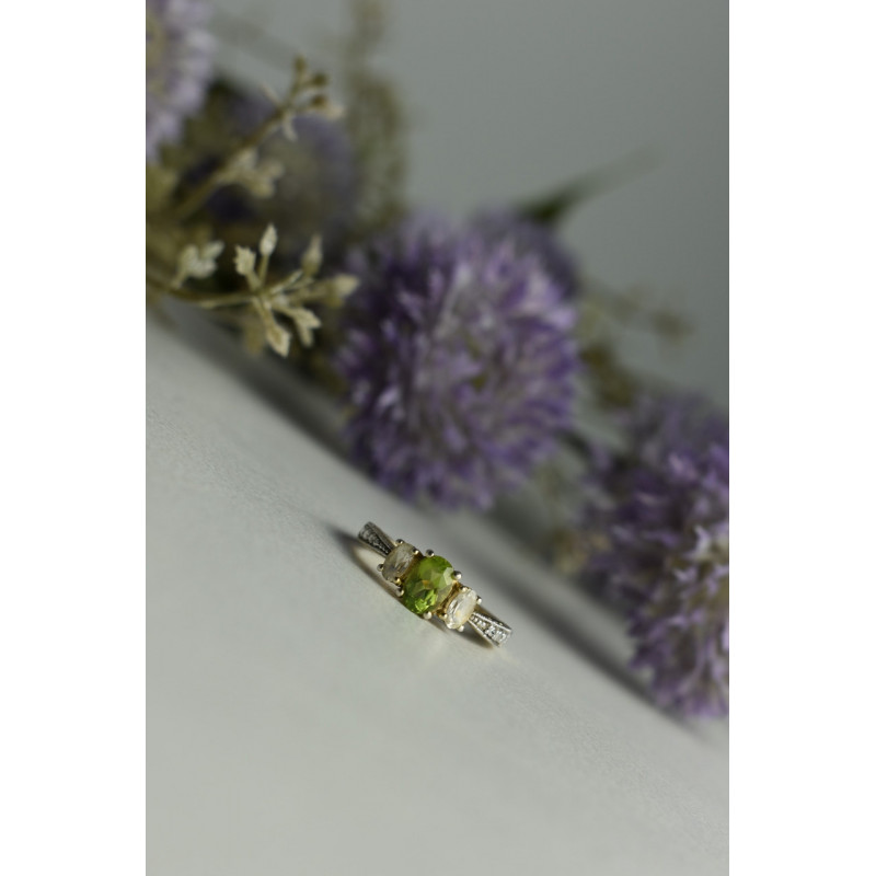Sky Jewelry Серебряное кольцо 925 проба с Перидотом и Бесцветным Кварцем