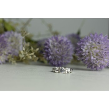 Sky Jewelry Серебряное кольцо 925 пробы с Гошенитом (берилл)