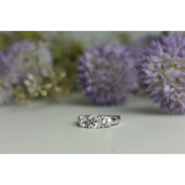 Sky Jewelry Серебряное кольцо 925 пробы с Гошенитом (берилл)