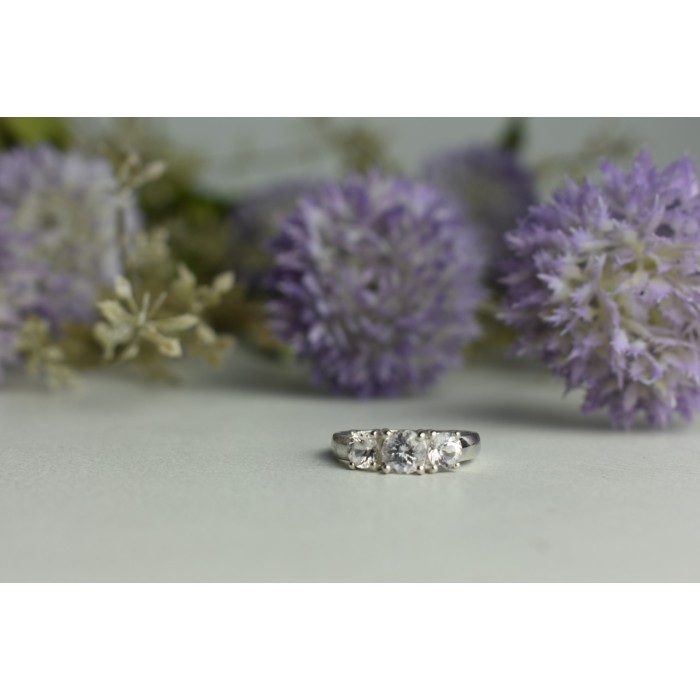 Sky Jewelry Серебряное кольцо 925 пробы с Гошенитом (берилл)