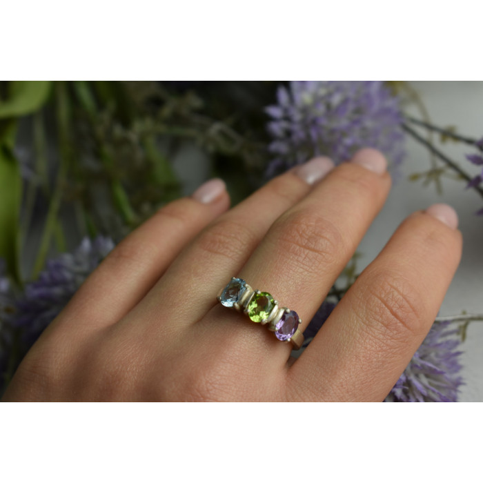 Sky Jewelry Серебряное кольцо с фиолетовым Турмалином , голубой Шпинелью и Перидотом