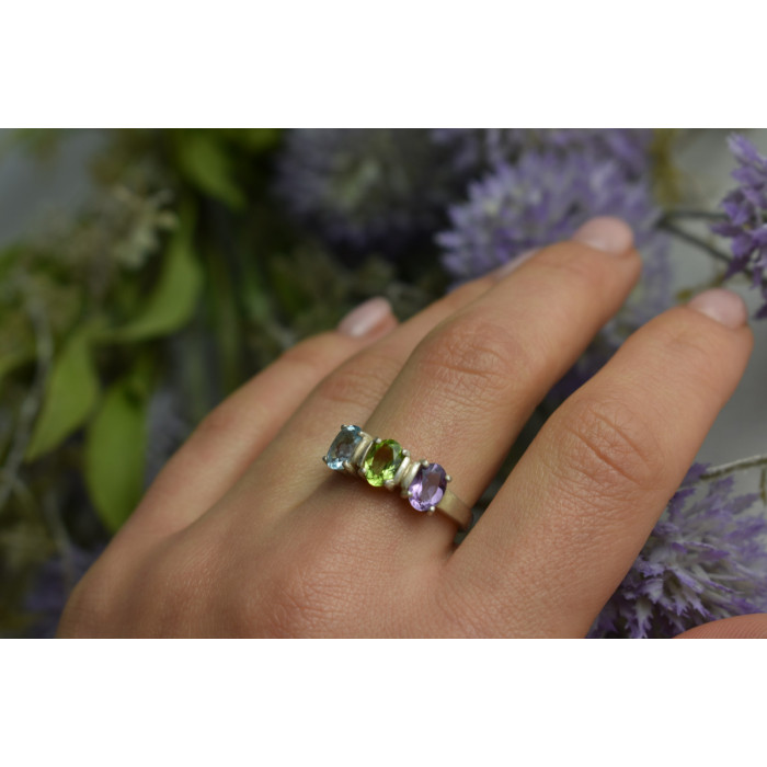 Sky Jewelry Серебряное кольцо с фиолетовым Турмалином , голубой Шпинелью и Перидотом