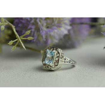 Sky Jewelry Серебряное кольцо 925 пробы с Голубой Шпинелью