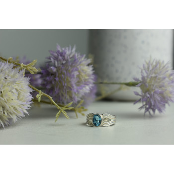 Sky Jewelry Серебряное кольцо 925 пробы с Ярко-Синей Шпинелью