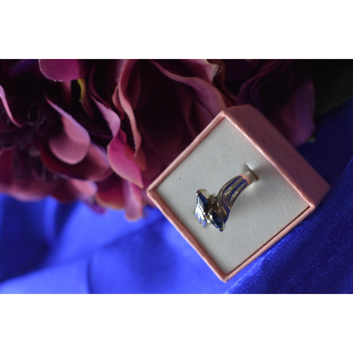 Sky Jewelry Серебряное кольцо 925 пробы с камнем Синяя Шпинель и фианиты