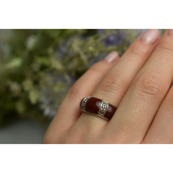 Sky Jewelry Серебряное кольцо с Бордовым Кораллом и камнями Морион