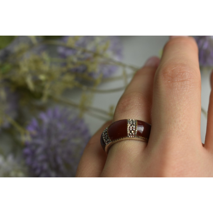 Sky Jewelry Серебряное кольцо с Бордовым Кораллом и камнями Морион