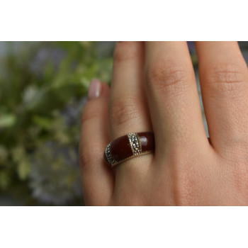 Sky Jewelry Серебряное кольцо с Бордовым Кораллом и камнями Морион
