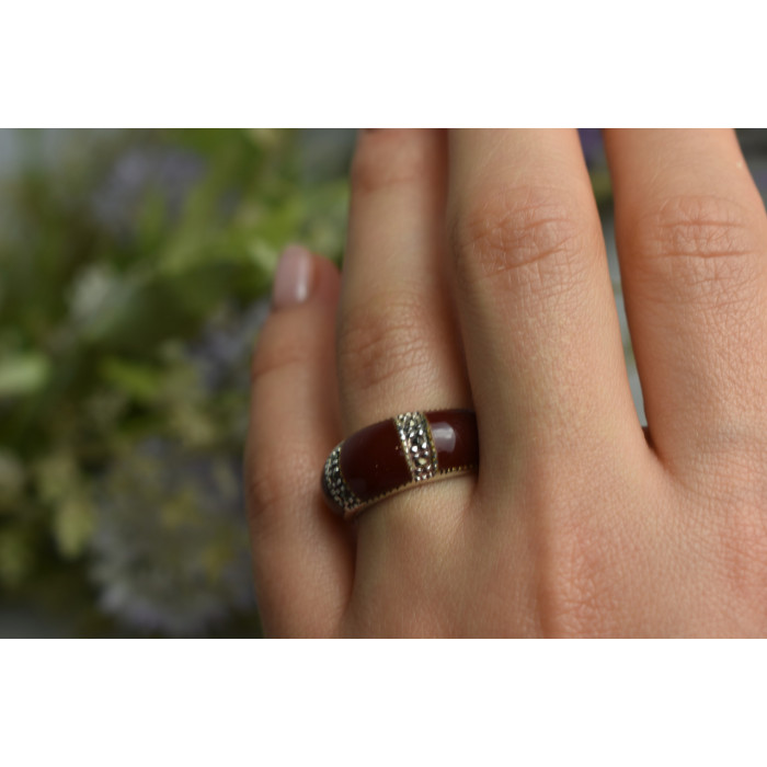 Sky Jewelry Серебряное кольцо с Бордовым Кораллом и камнями Морион