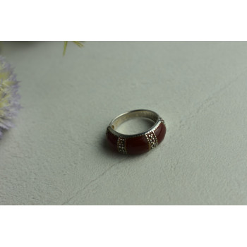 Sky Jewelry Серебряное кольцо с Бордовым Кораллом и камнями Морион