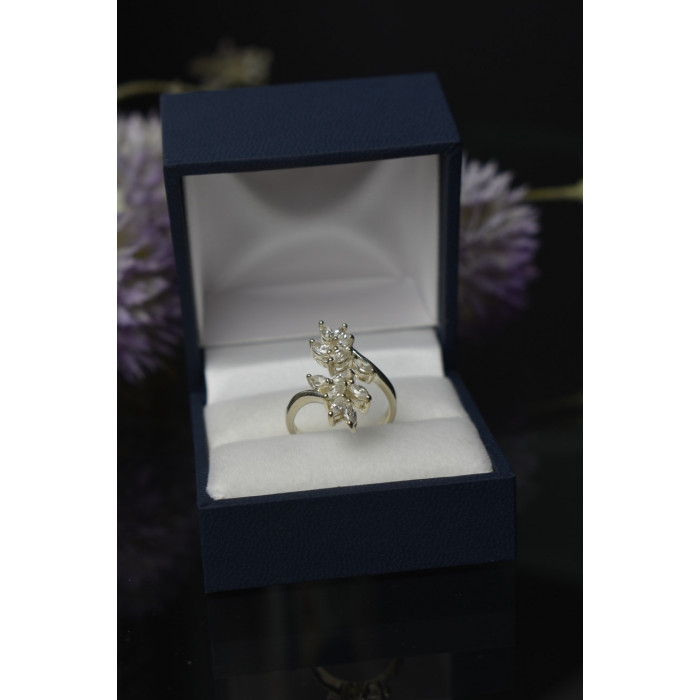 Sky Jewelry Серебряное кольцо 925 пробы с фианитами *Нежный Цветок*