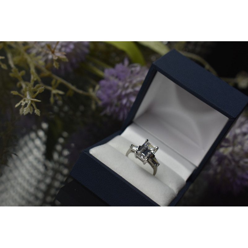 Sky Jewelry Серебряное кольцо 925 пробы с фианитами