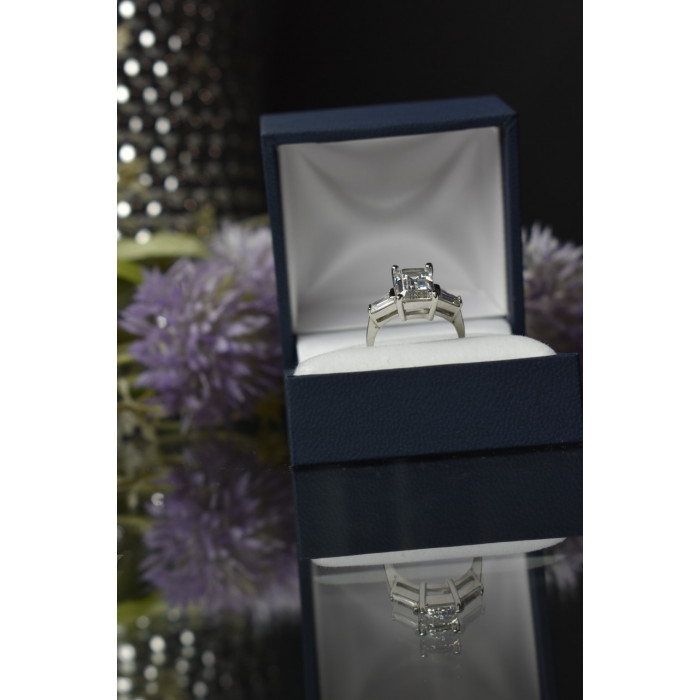 Sky Jewelry Серебряное кольцо 925 пробы с фианитами