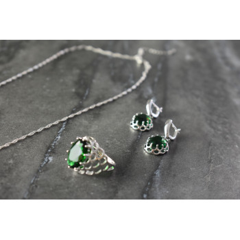 Sky Jewelry Серебряный набор с Зелеными Фианитами *Имитация Изумруда