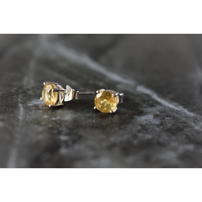 Sky Jewelry Серебряные серьги-гвоздики 925 пробы с Цитрином