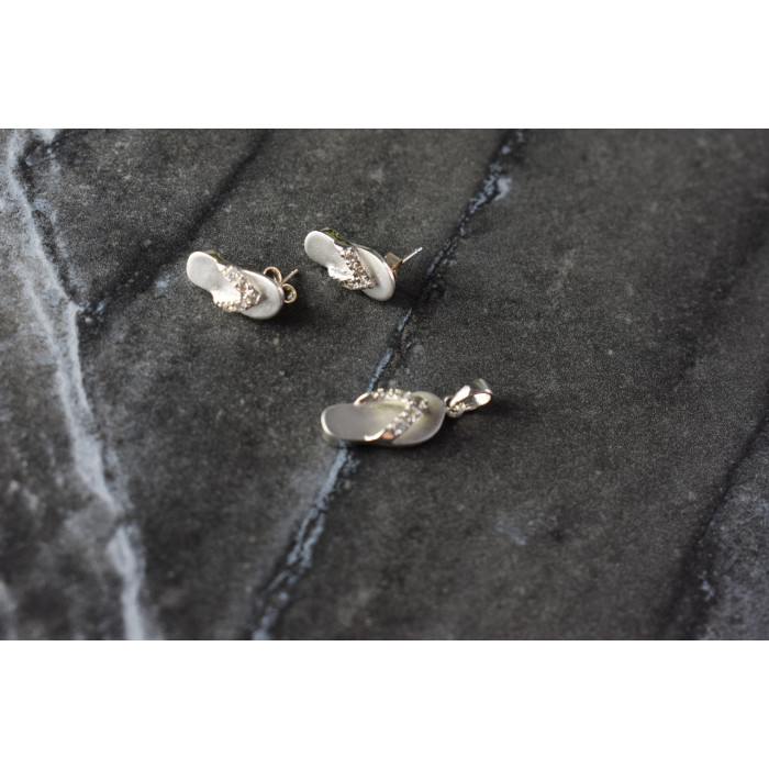 Sky Jewelry Летний Серебряный Комплект с фианитами *Шлепки