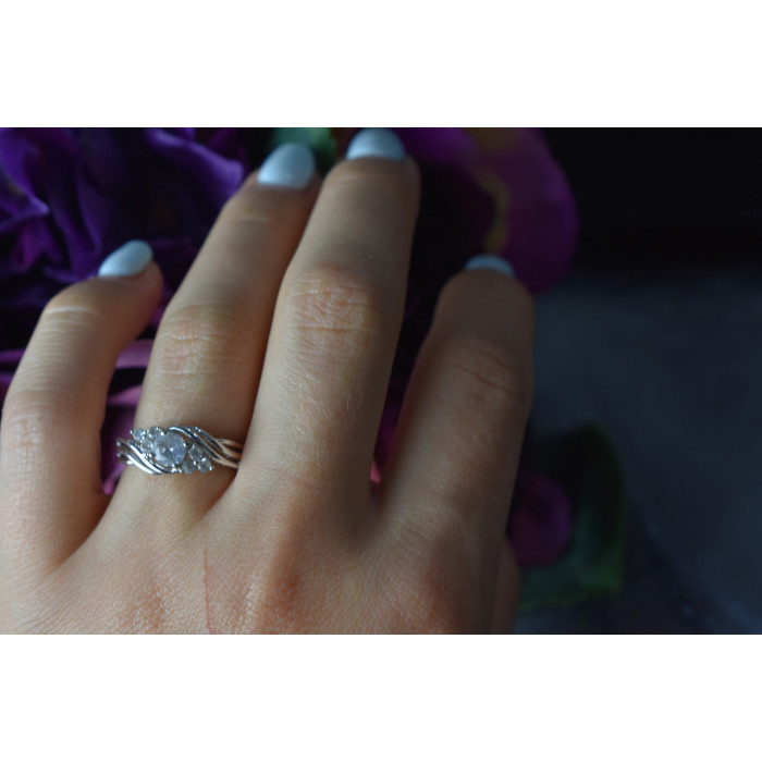 Sky Jewelry Серебряное кольцо с белым Топазом