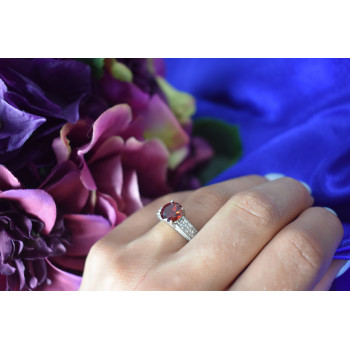 Sky Jewelry Серебряное кольцо 925 проба с Гранатом и фианитами