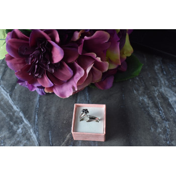 Sky Jewelry Серебряное кольцо с Синей и Бесцветной Шпинелью *Цветы