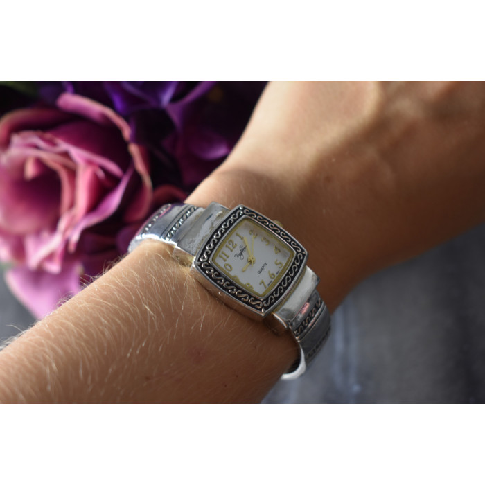 Sky Jewelry Женские часы Bingham