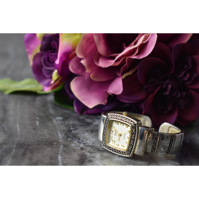 Sky Jewelry Женские часы Bingham