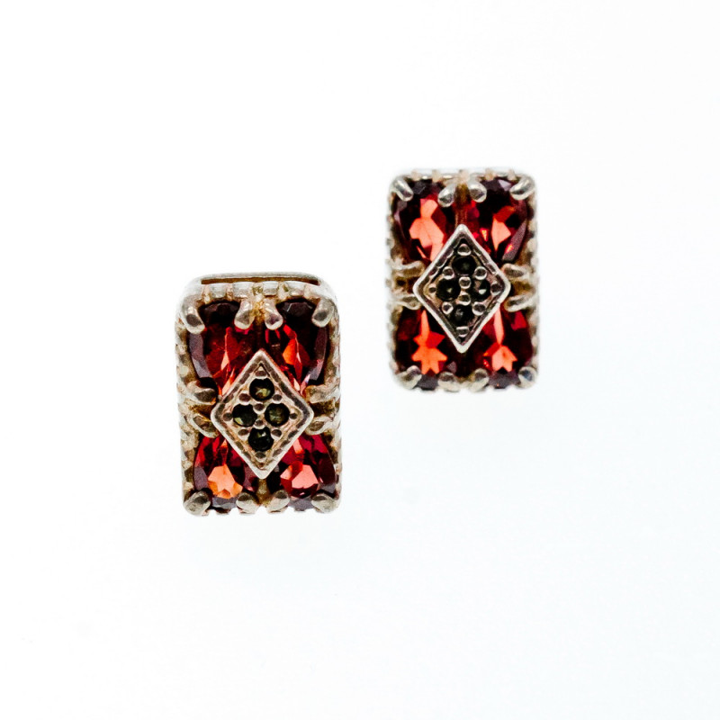 Sky Jewelry Серебряные серьги с Альмандином и камнями черная Шпинель