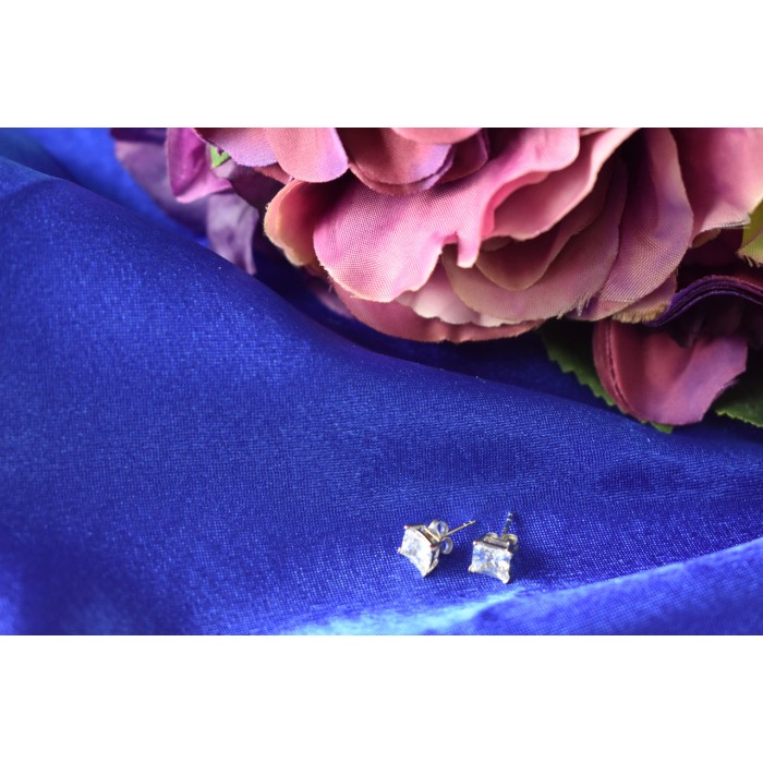 Sky Jewelry Серебряные серьги-гвоздики с Фианитом *Квадрат