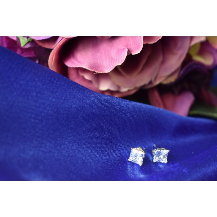 Sky Jewelry Серебряные серьги-гвоздики с Фианитом *Квадрат