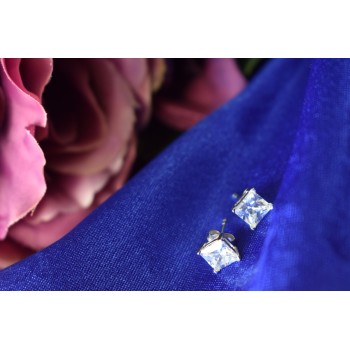 Sky Jewelry Серебряные серьги-гвоздики с Фианитом *Квадрат