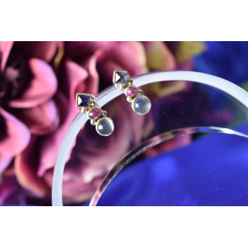 Sky Jewelry Серебряные серьги-гвоздики с Лунным Камнем , Сапфиром (синтетический) и Рубином (синтетический)