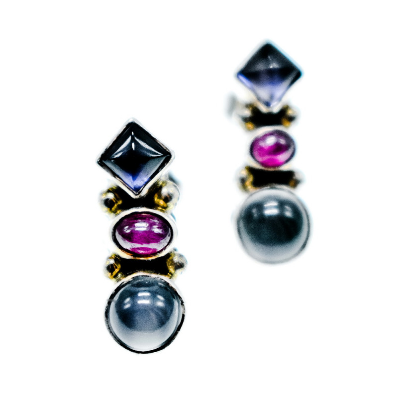 Sky Jewelry Серебряные серьги-гвоздики с Лунным Камнем , Сапфиром (синтетический) и Рубином (синтетический)